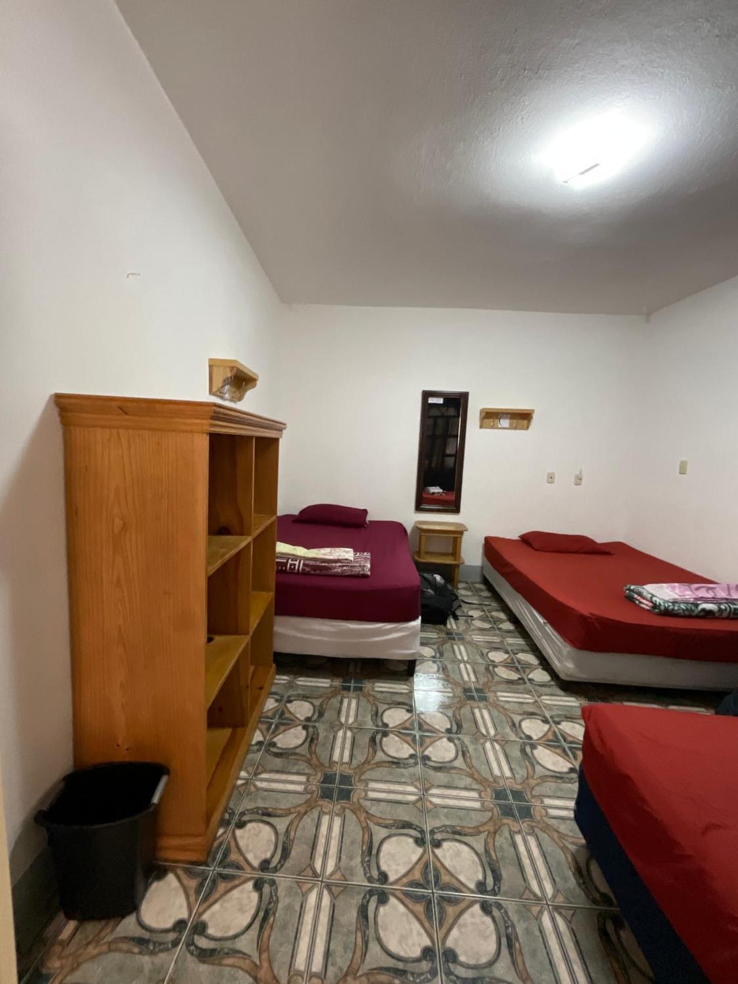 Mandala'S Hostal Сан-Педро-Ла-Лагуна Экстерьер фото