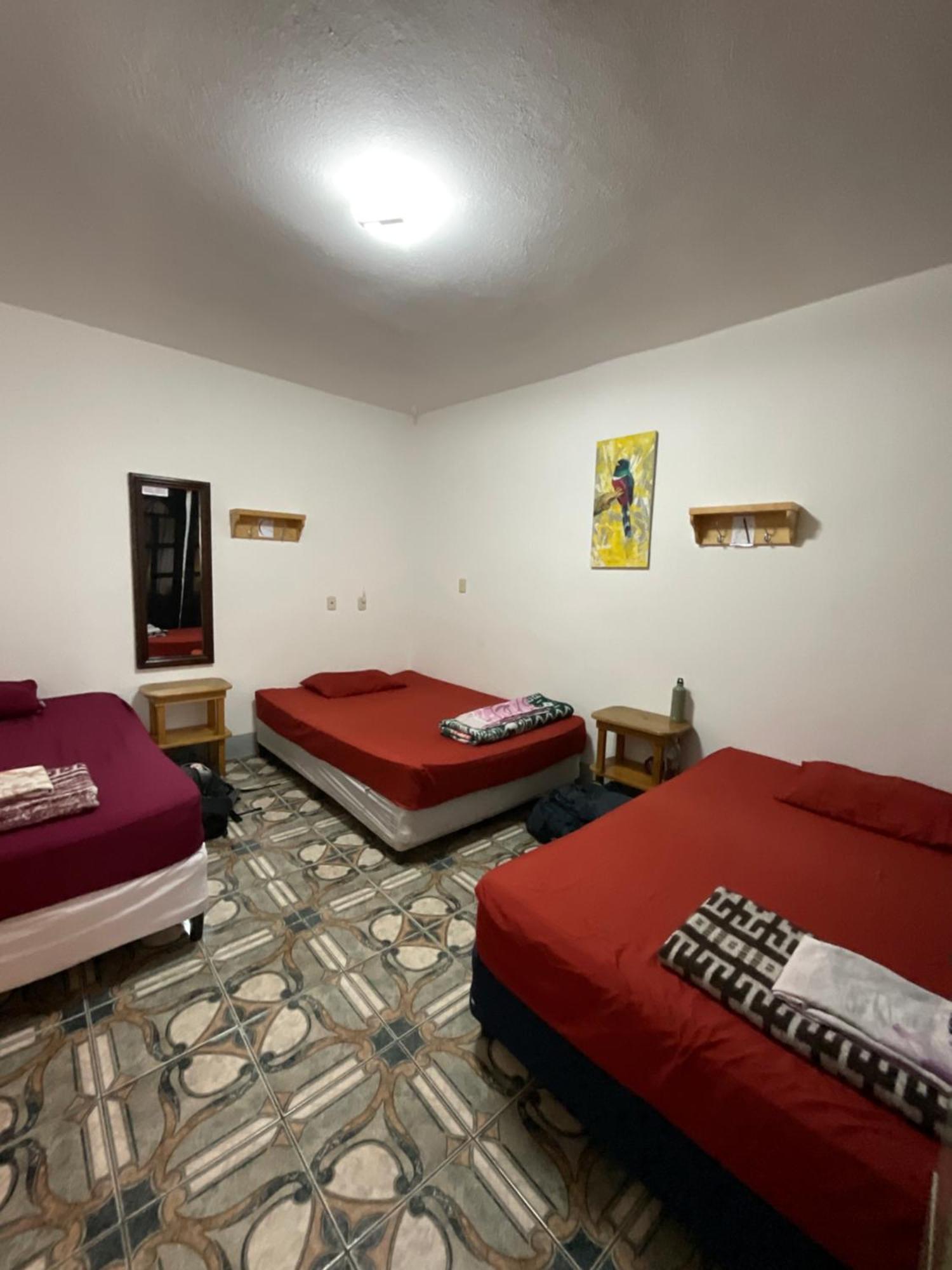 Mandala'S Hostal Сан-Педро-Ла-Лагуна Экстерьер фото