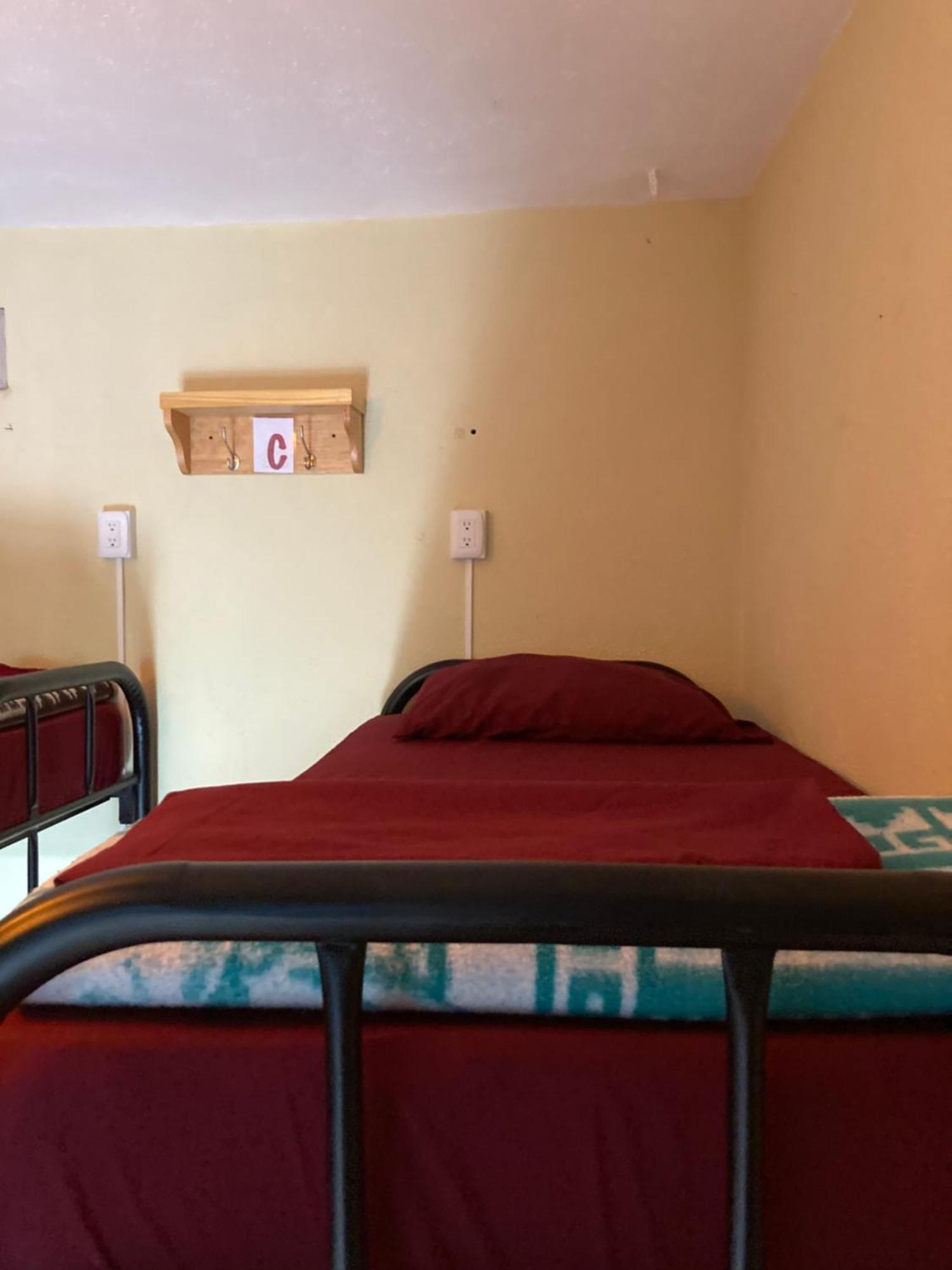 Mandala'S Hostal Сан-Педро-Ла-Лагуна Экстерьер фото