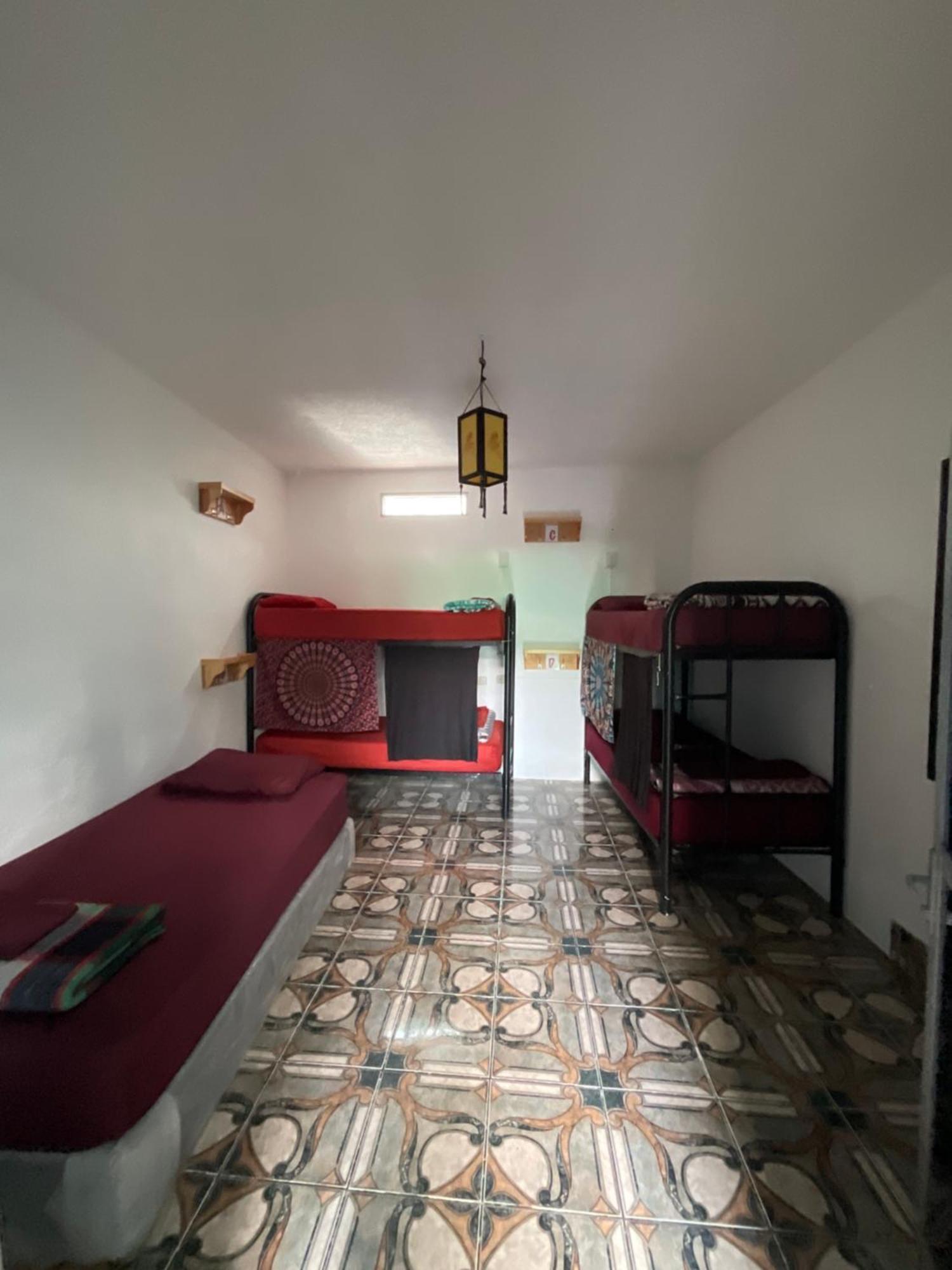 Mandala'S Hostal Сан-Педро-Ла-Лагуна Экстерьер фото