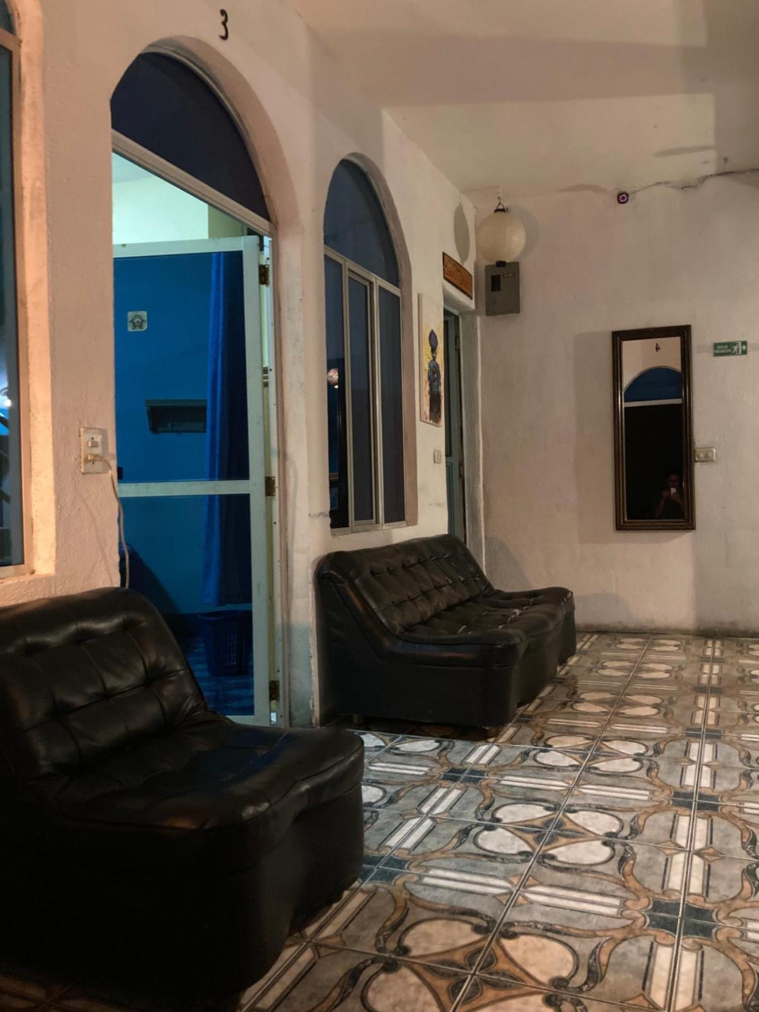 Mandala'S Hostal Сан-Педро-Ла-Лагуна Экстерьер фото