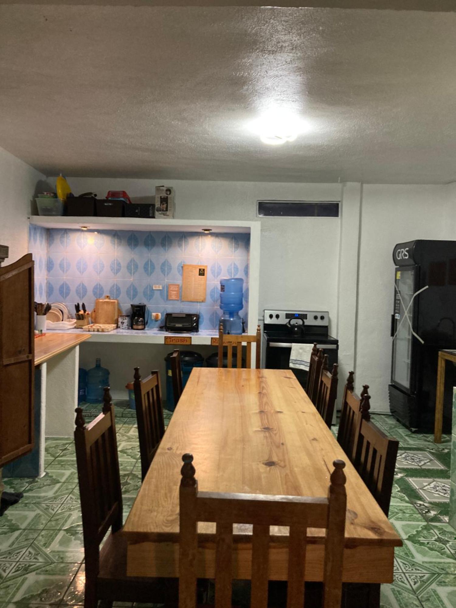 Mandala'S Hostal Сан-Педро-Ла-Лагуна Экстерьер фото